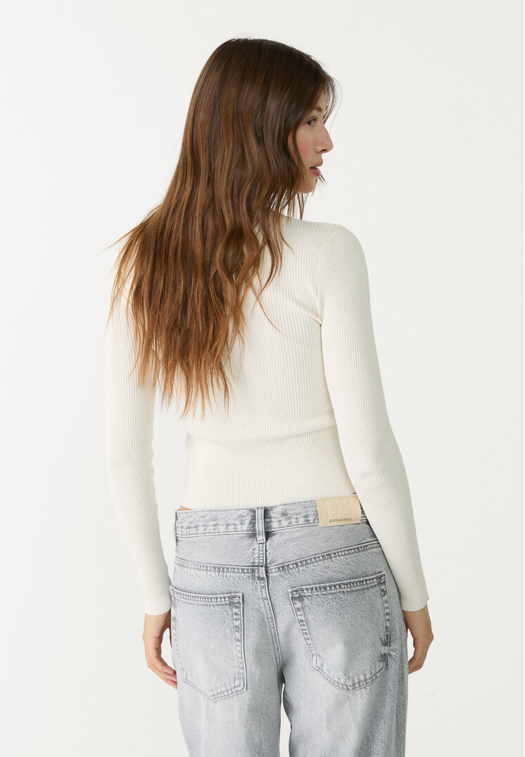 chaqueta de punto canale botones
