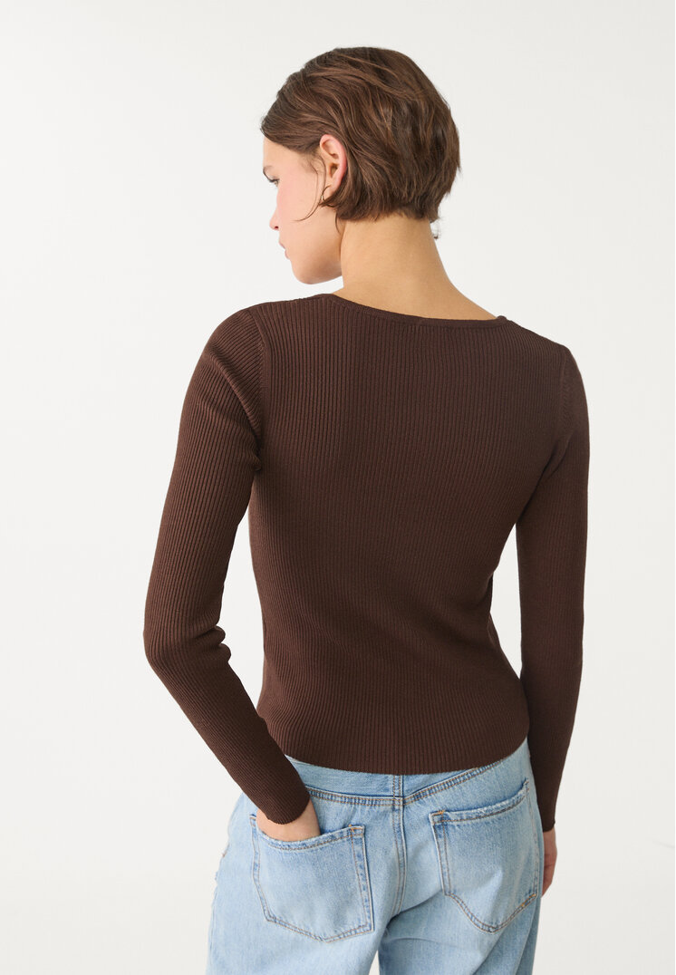 chaqueta de punto canale botones