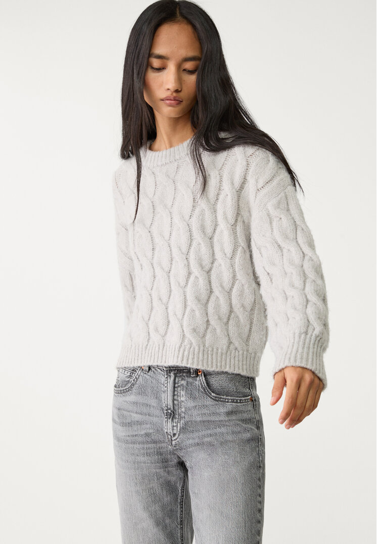 Stradivarius Pulover Scurt Din Tricou Cu Torsade Gris Amestec M