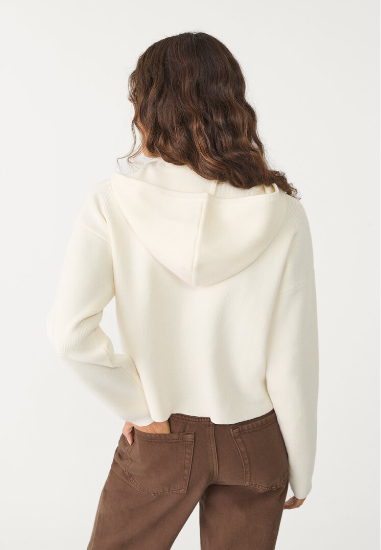 chaqueta capucha punto cremallera