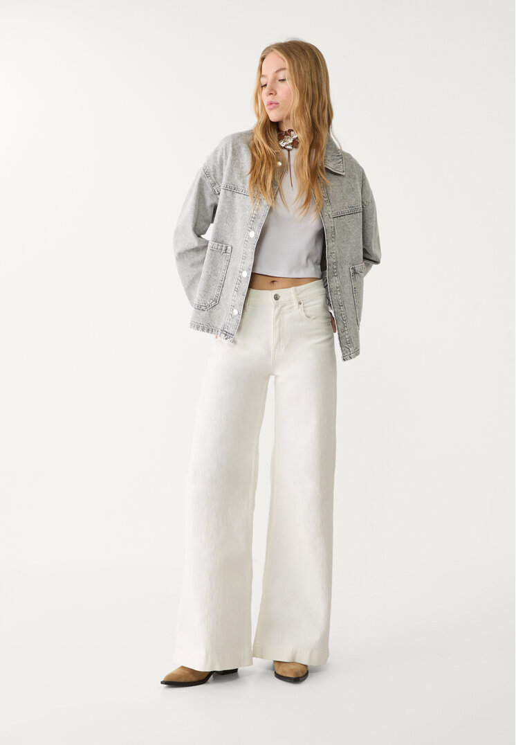 cazadora denim bolsillos