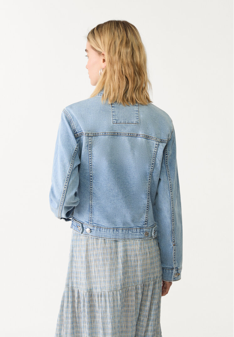 cazadora denim slim fit