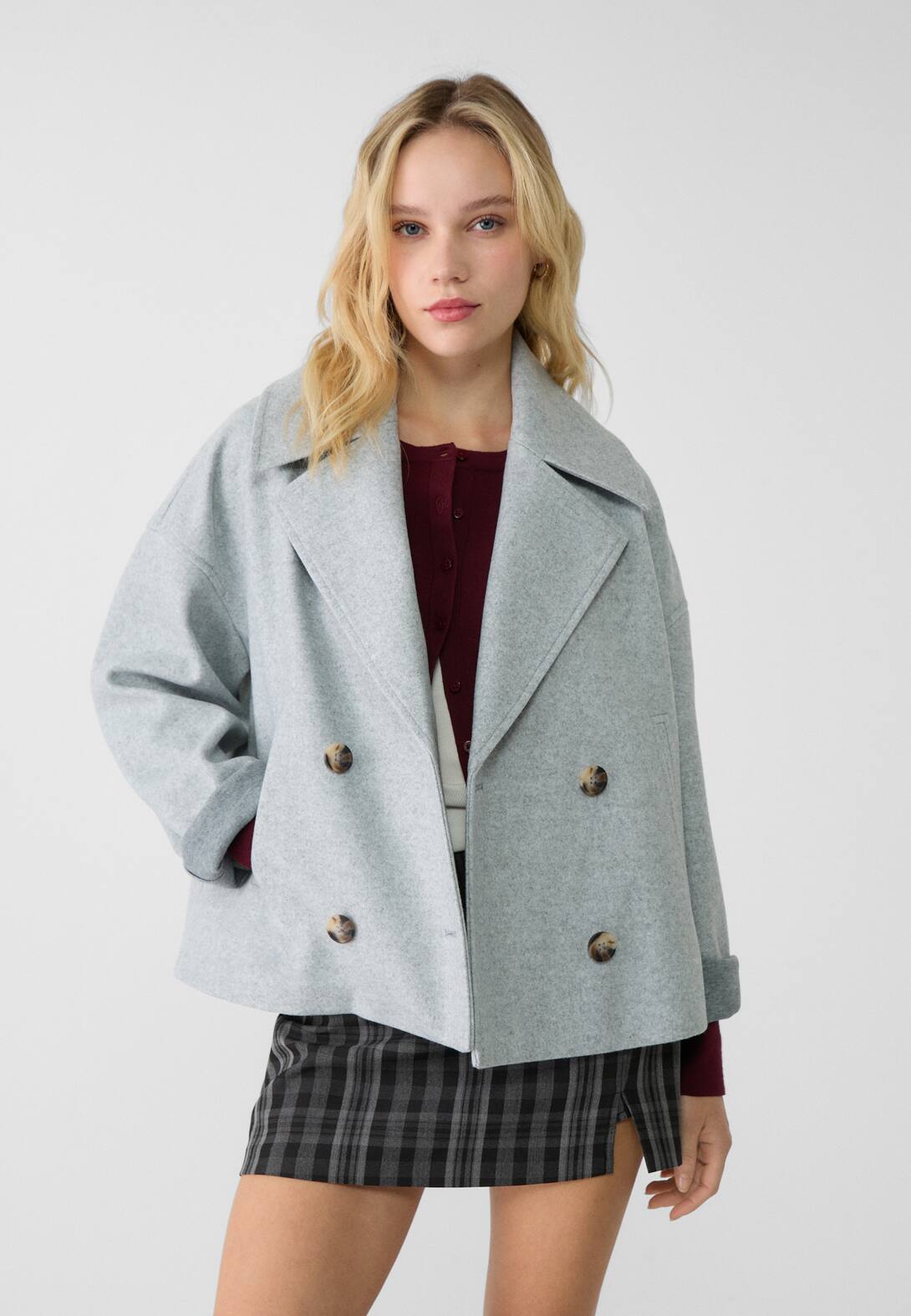 Short double-breasted coat