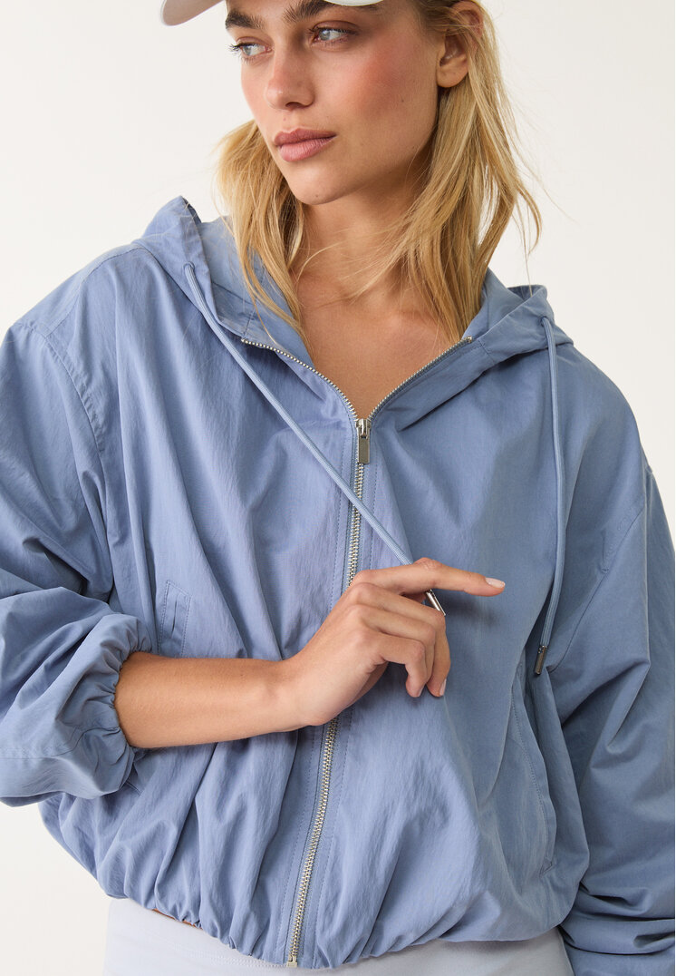 cazadora capucha balloon fit