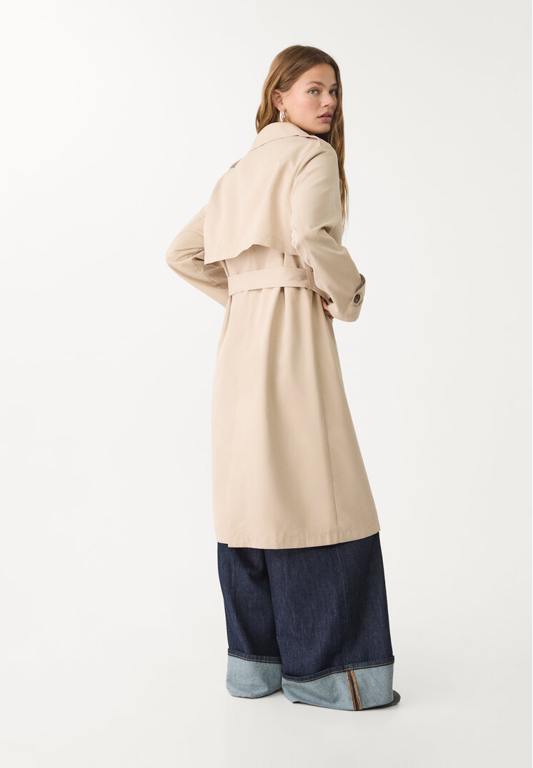 trench fluido largo