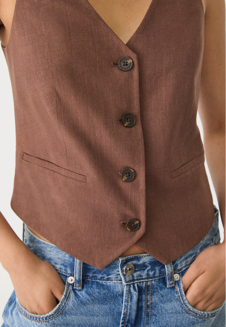 chaleco botones con lino