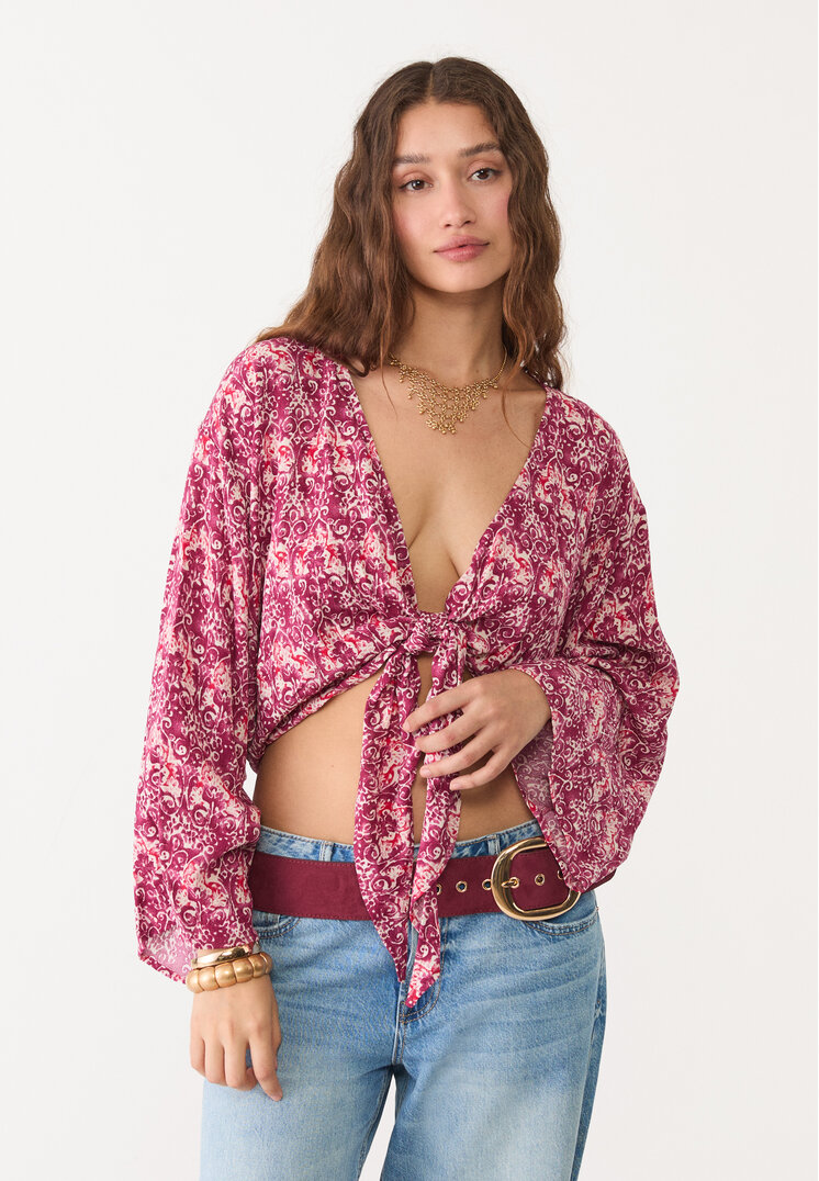 blusa fluida nudo
