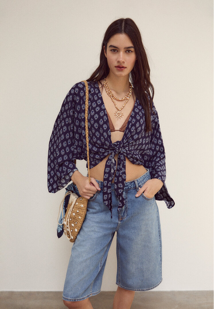 blusa fluida nudo