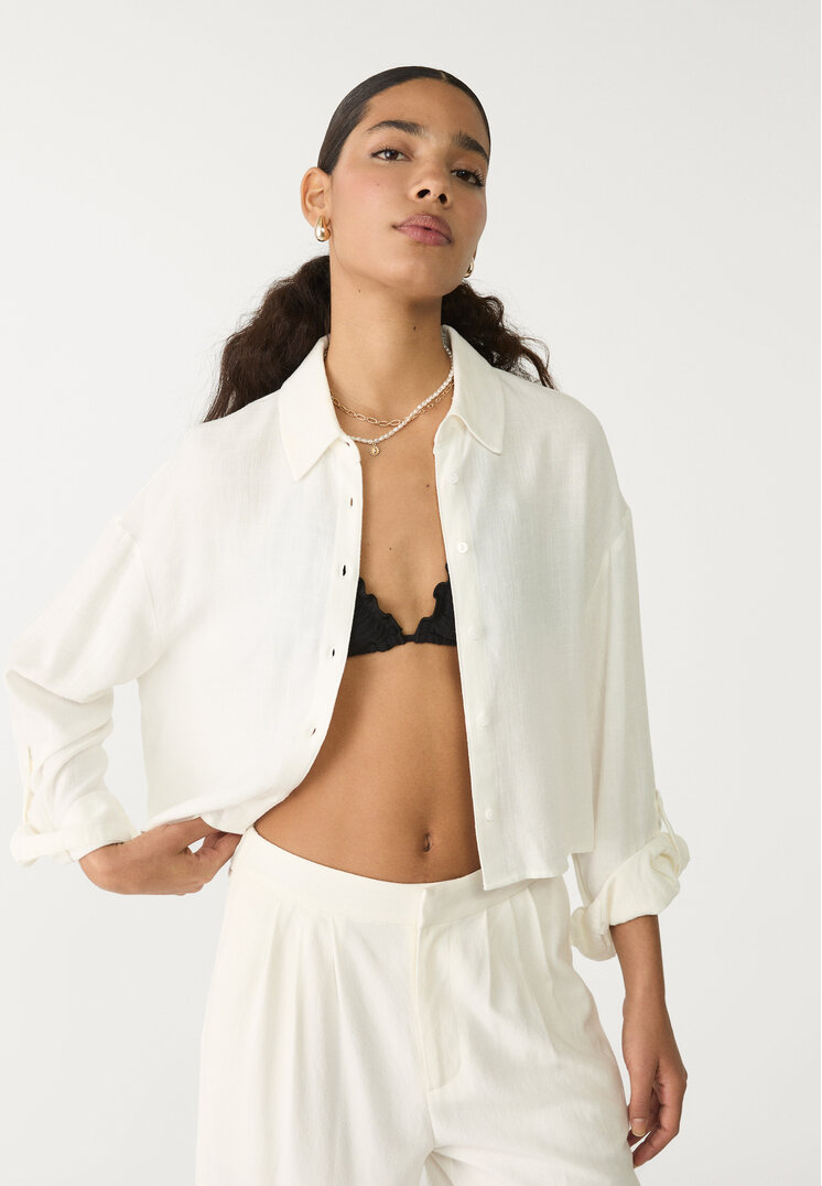 camisa corta con lino