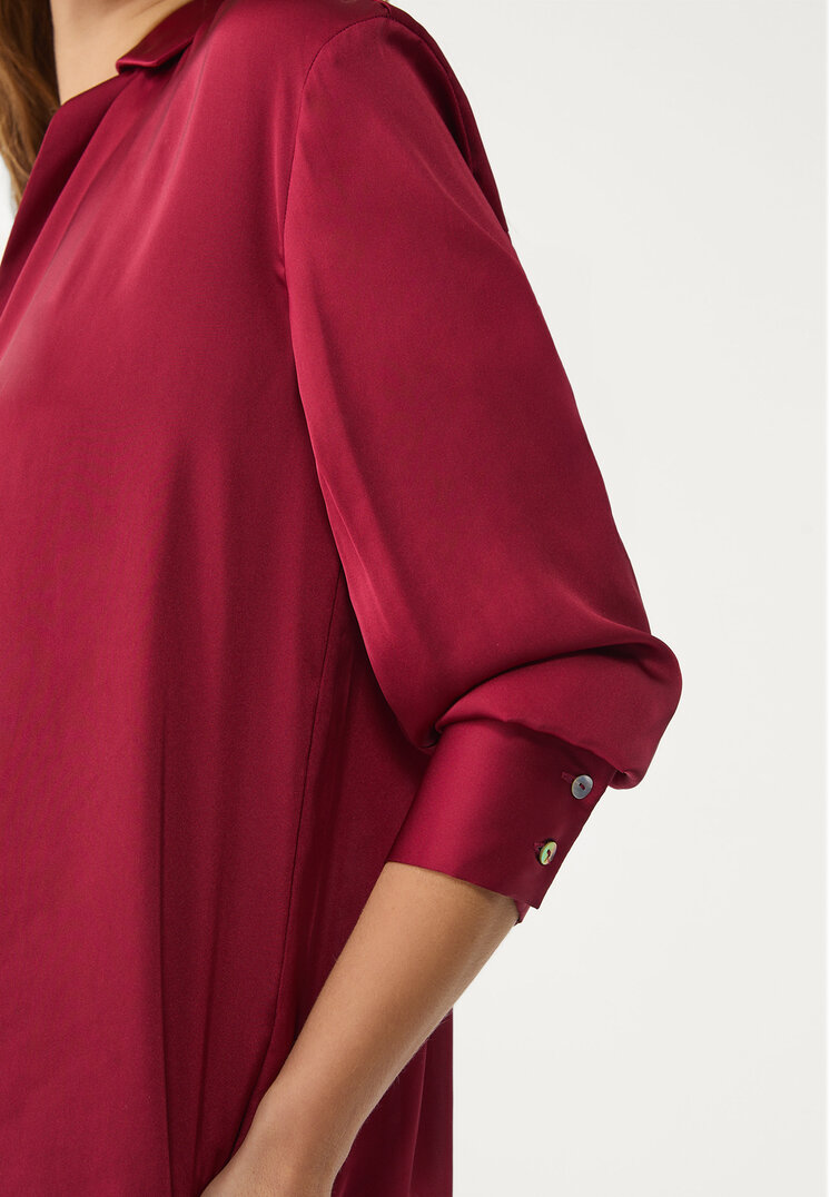 camisa saten cuello solapa