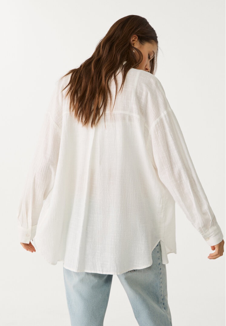 camisa basica fluida bolsillo