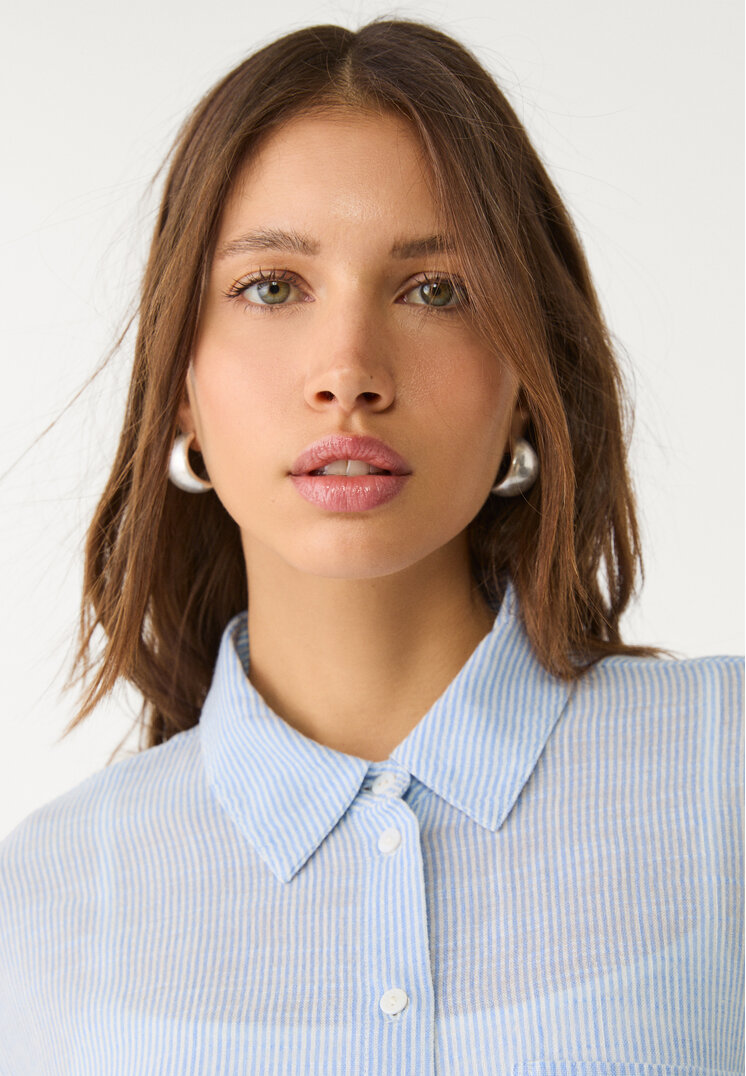 camisa basica fluida bolsillo