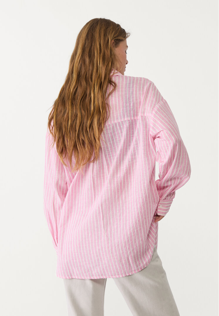 camisa basica fluida bolsillo
