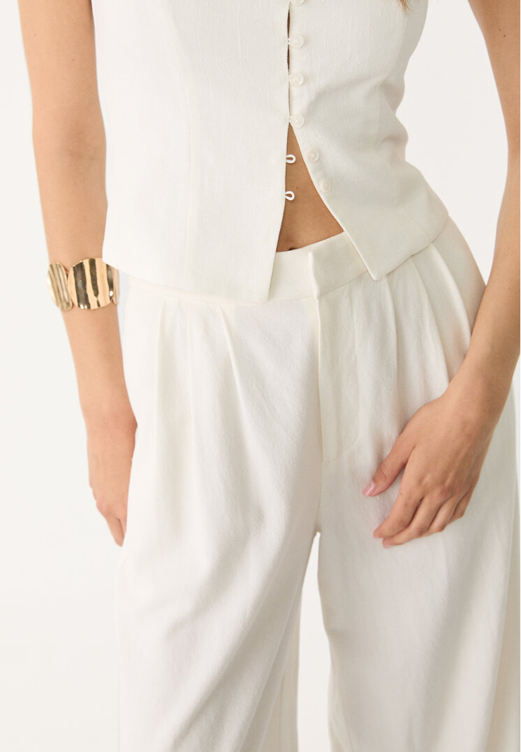 top tirantes botones con lino