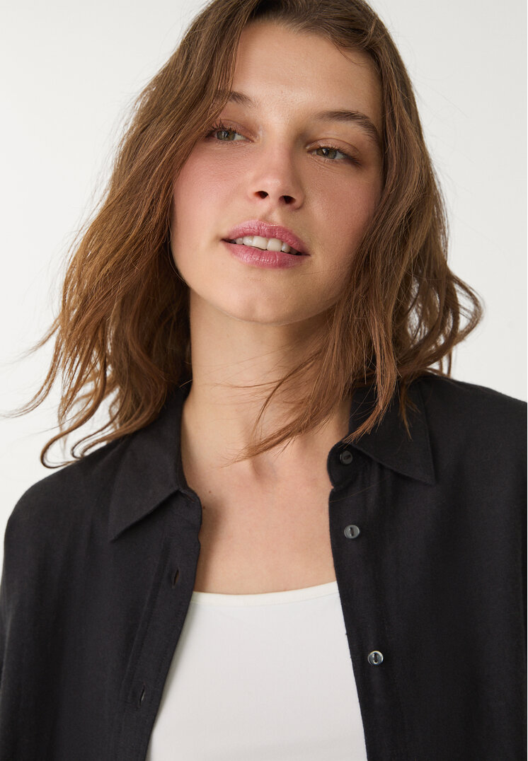 camisa con lino