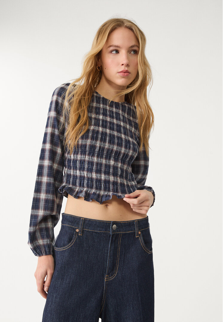 blusa volantes cuadros
