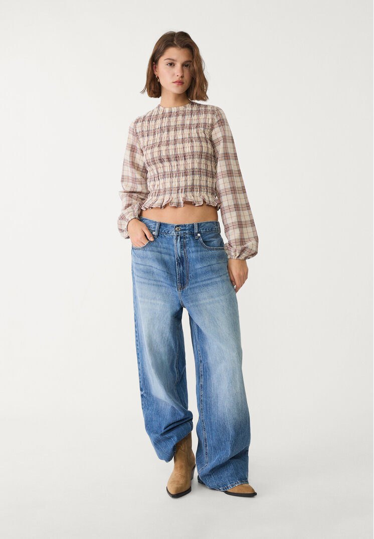 blusa cuadros volantes