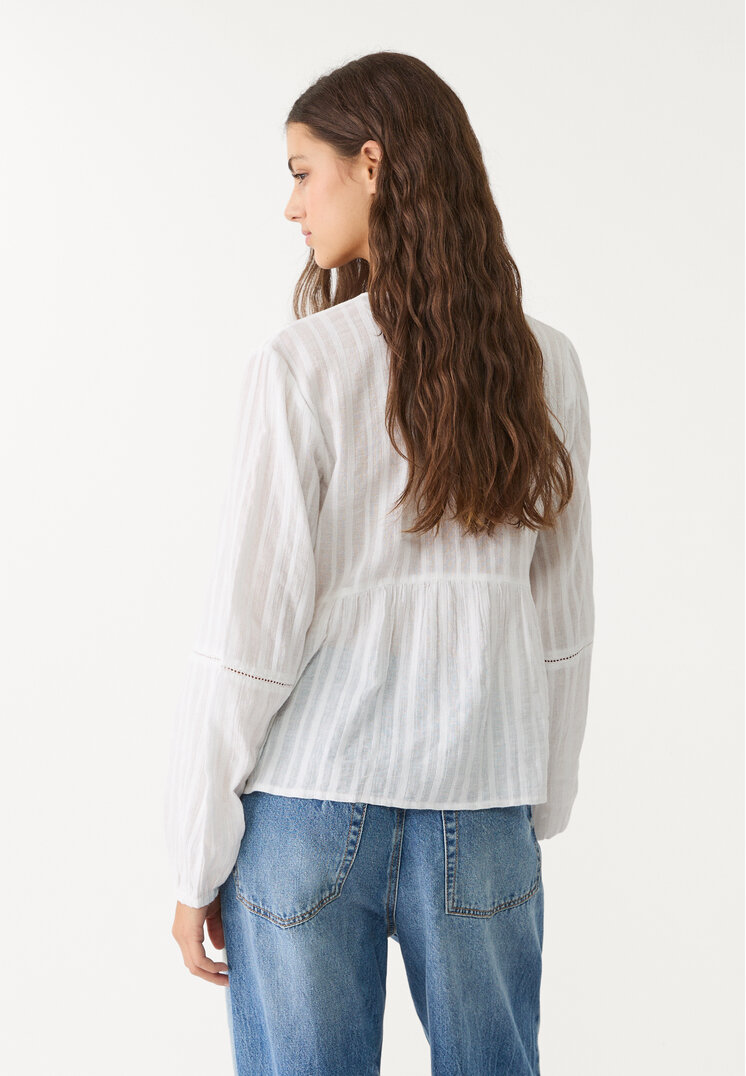 blusa fluida entredoses