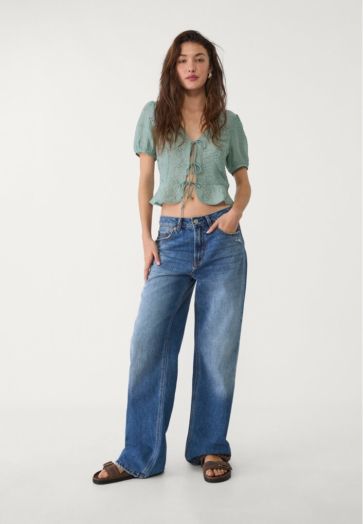 blusa fluida nudos bordada