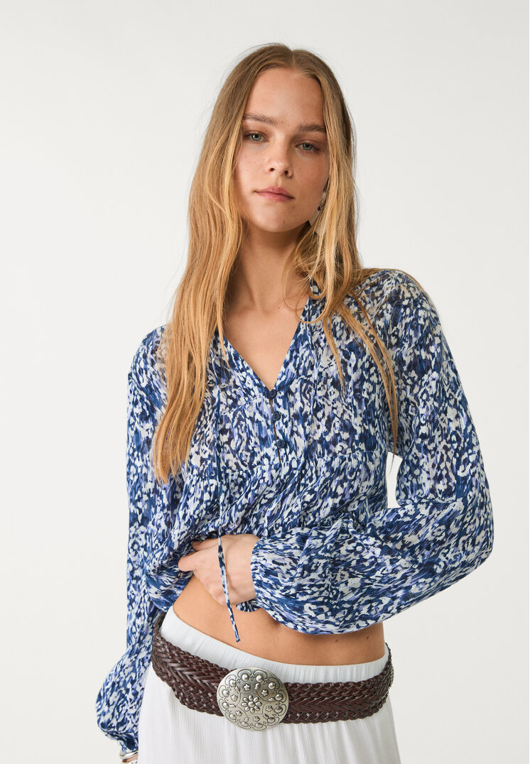 blusa fluida estampada