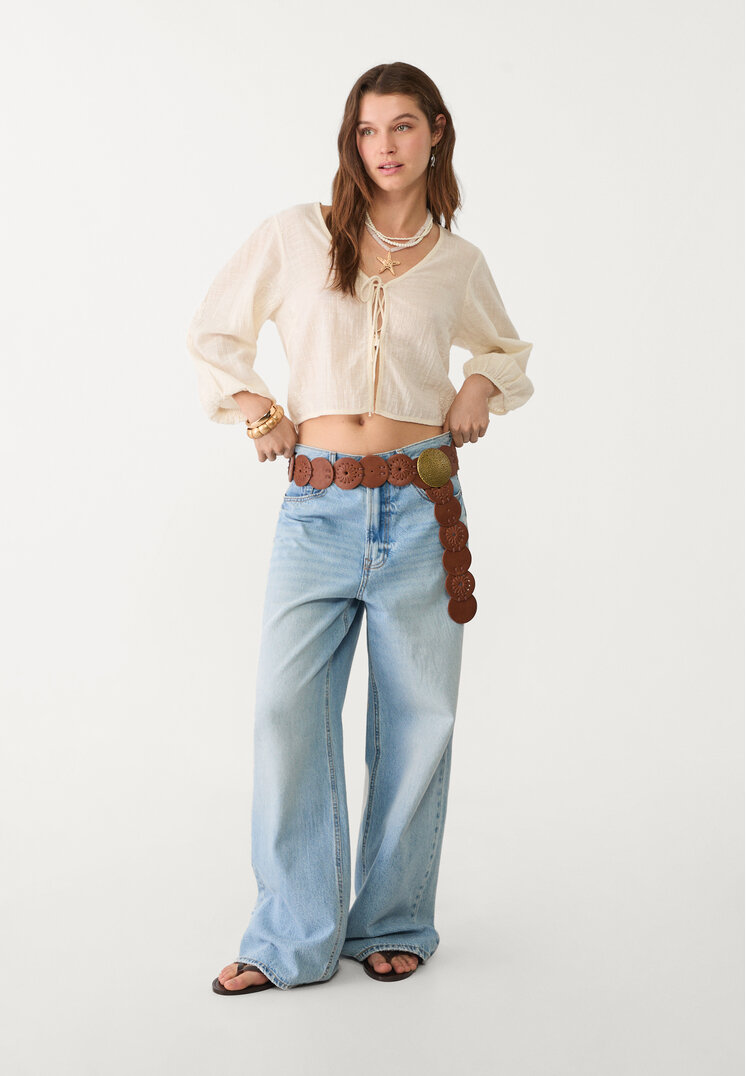 blusa fluida bordados