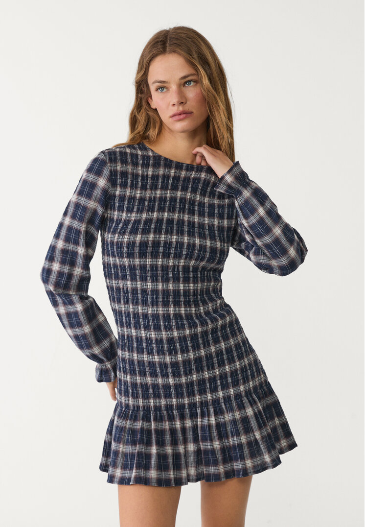 vestido corto volantes cuadros