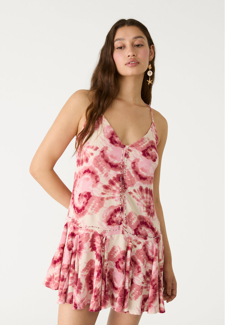 vestido fluido corto tie dye