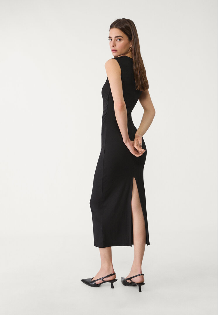 vestido midi escote cuadrado
