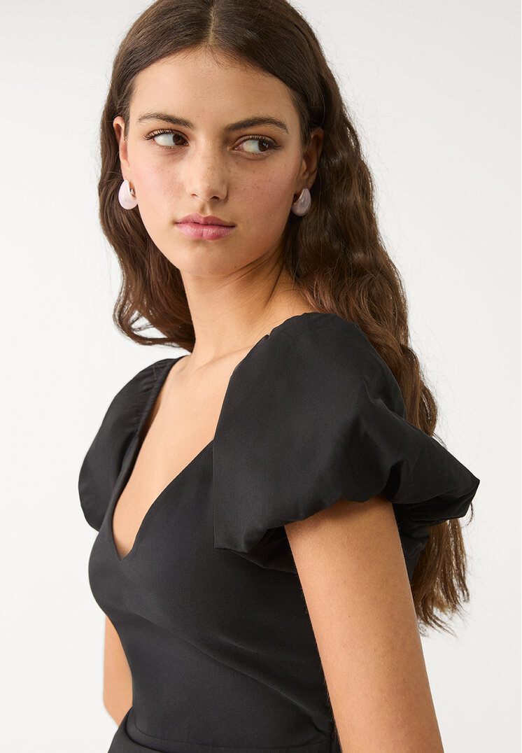 vestido corto espalda descubierta