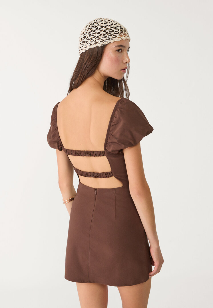 vestido corto espalda descubierta