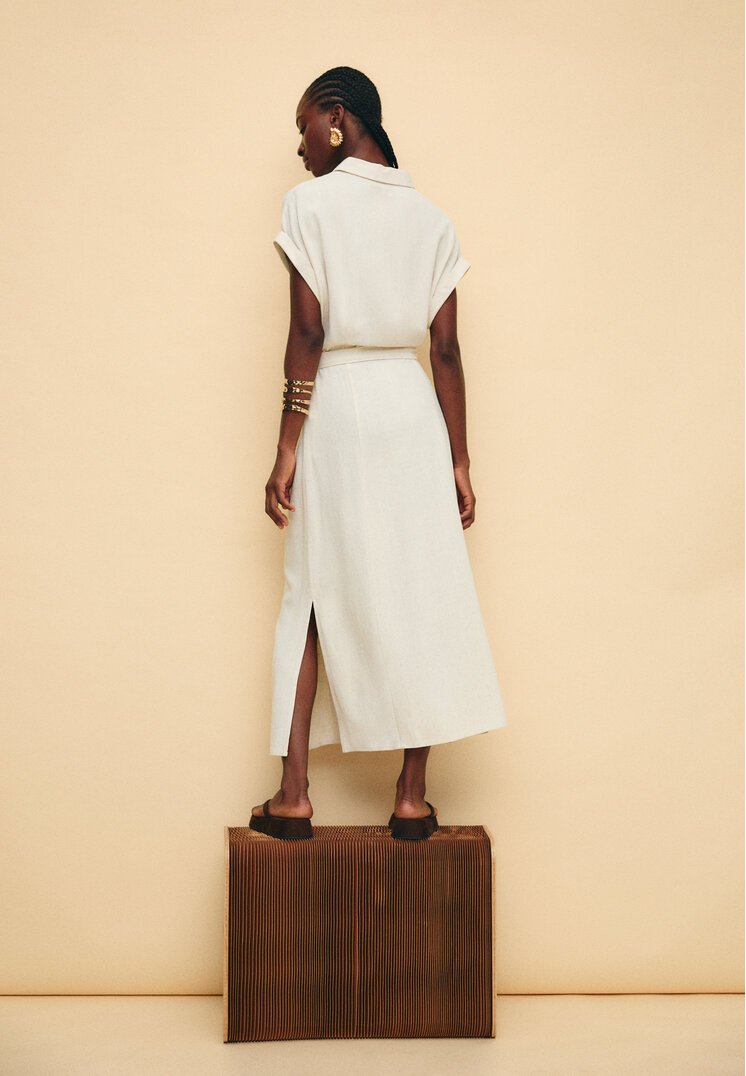 vestido midi camisero con lino