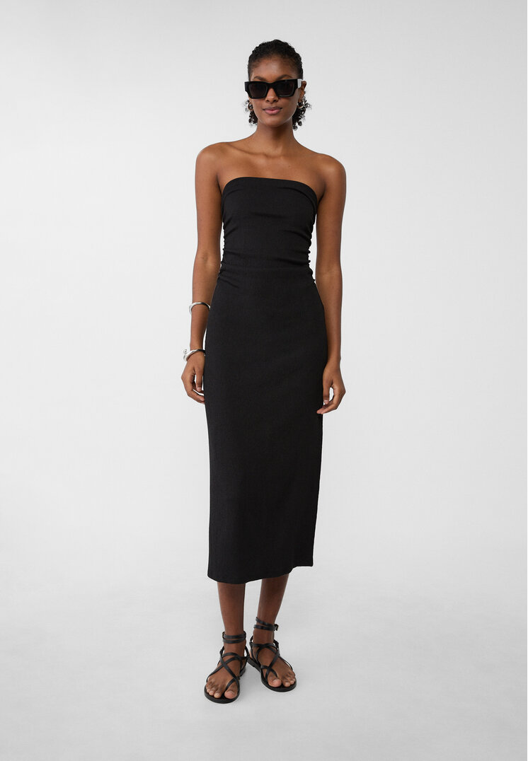 vestido midi hombros descubiertos textura