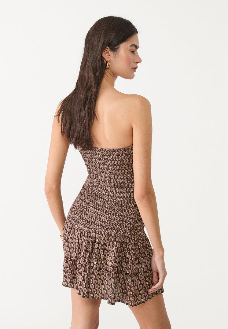 vestido estampado corto volantes