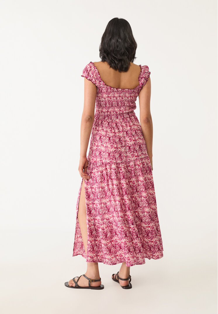 vestido fluido midi estampado