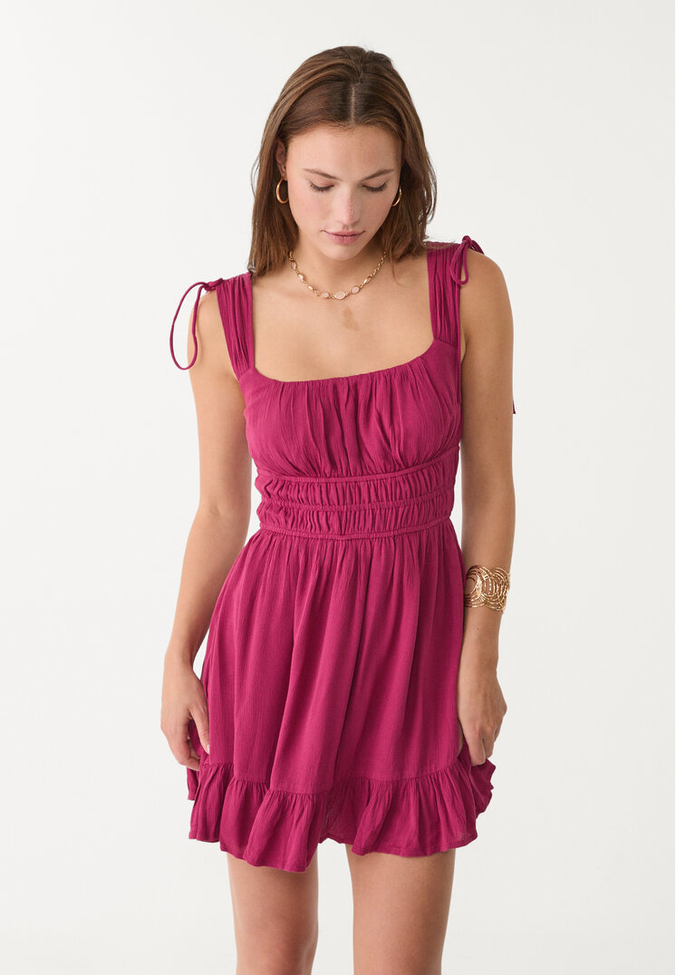 vestido corto fluido