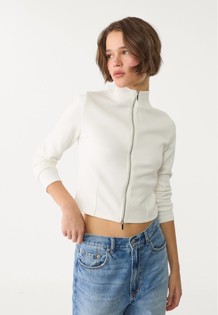 sudadera ajustada cremallera