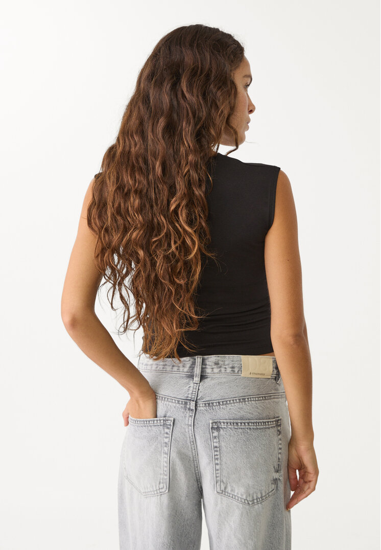 camiseta basica fitted fruncida