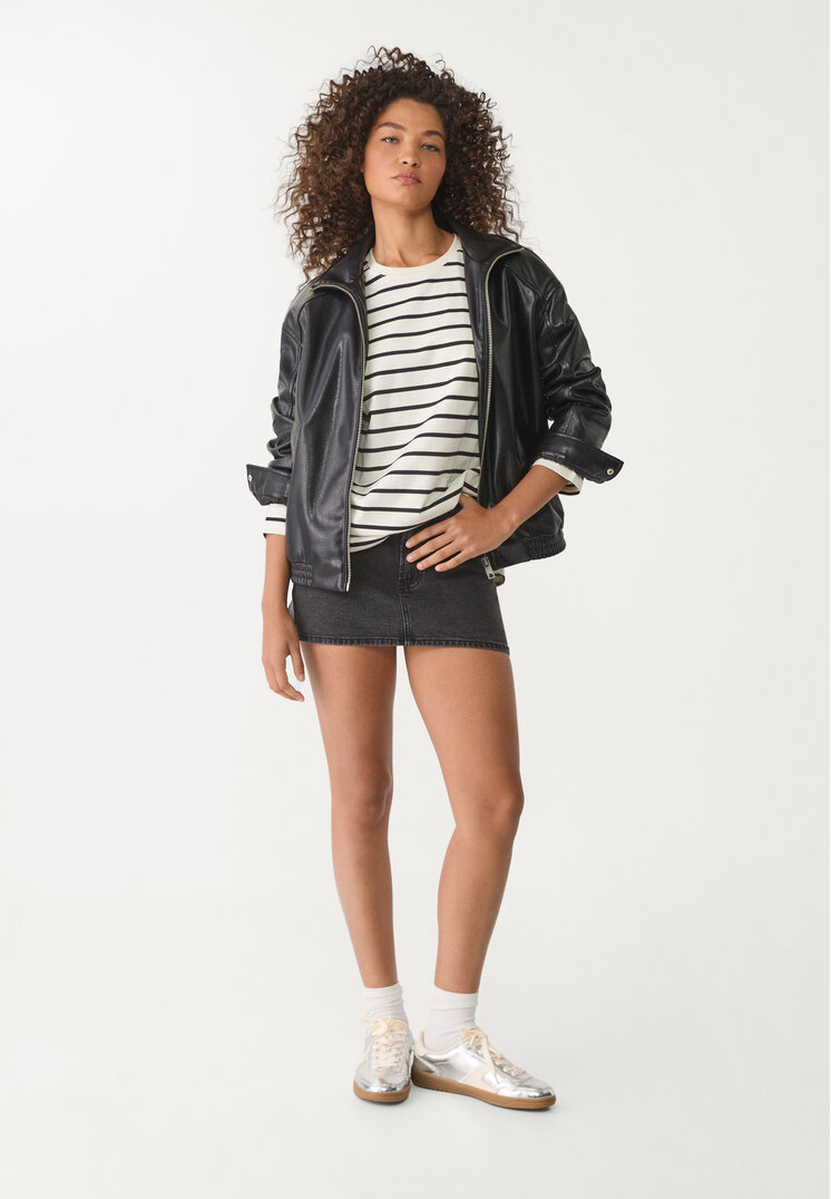 camiseta oversize rayas