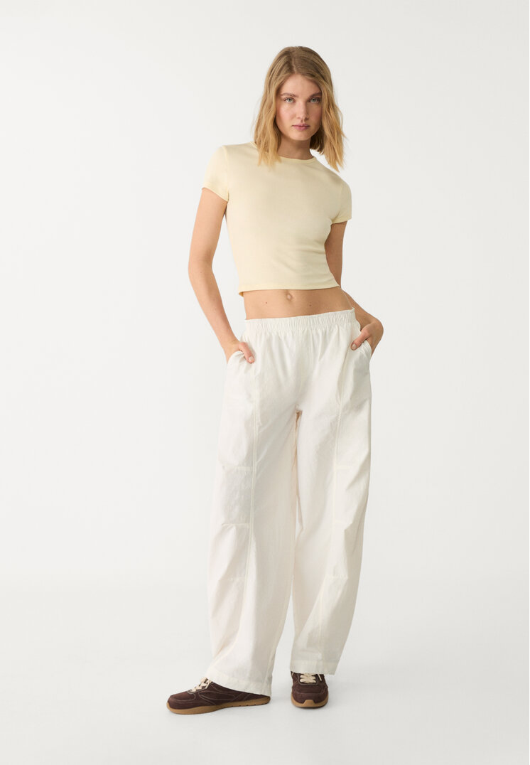 camiseta basica slim fit
