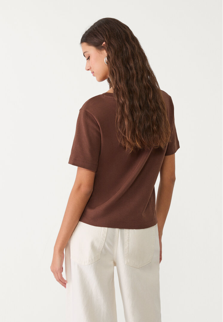 camiseta basica regular fit heavy weight