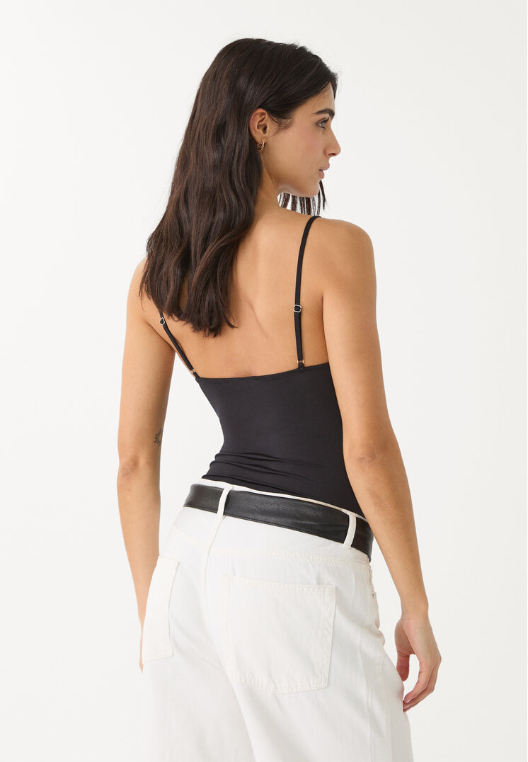 body basico tirantes