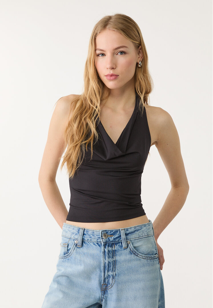 top halter escote fluido