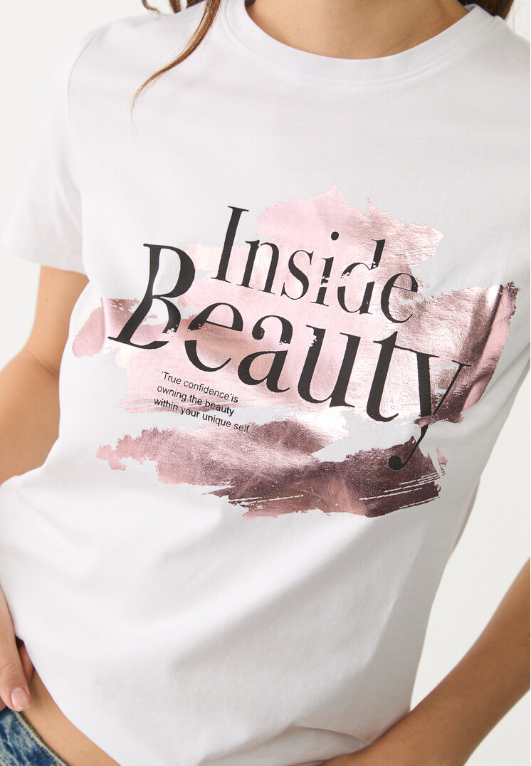 camiseta estampado metalizado