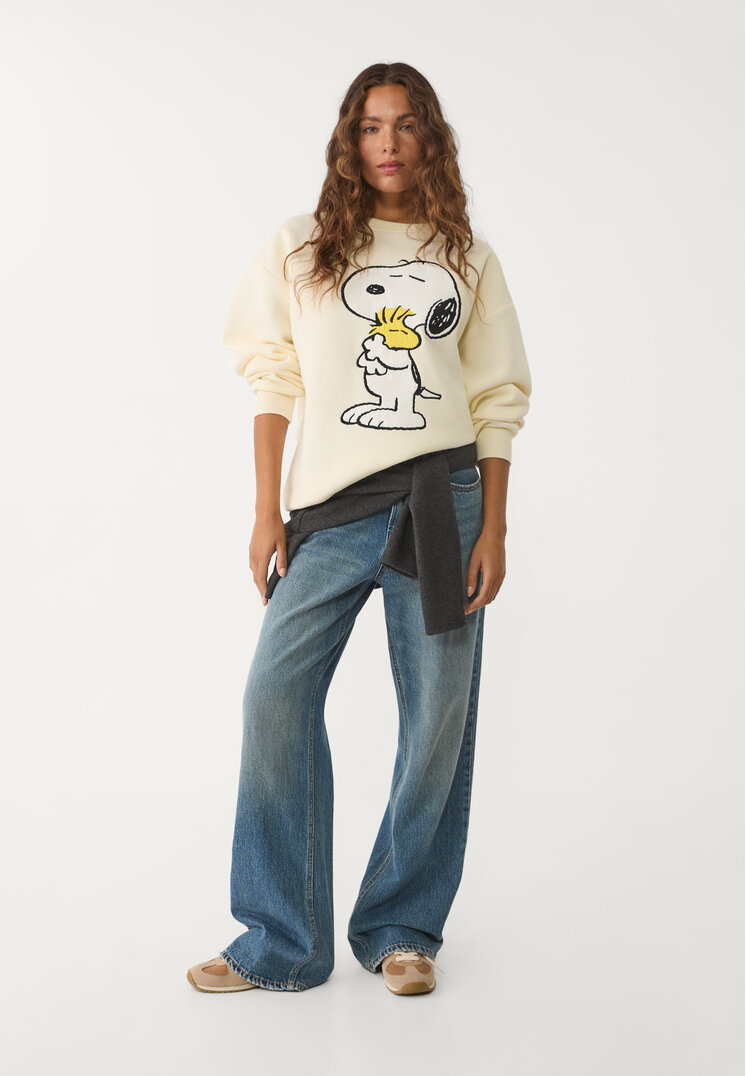 sudadera peanuts bordado