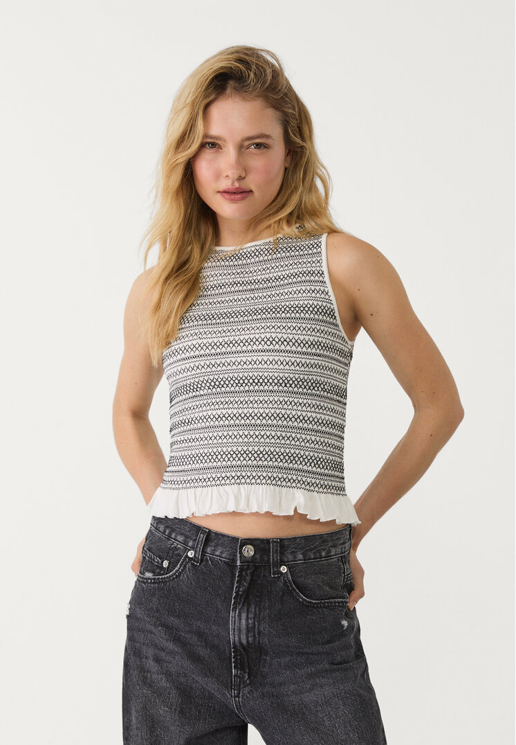 camiseta contraste volantes