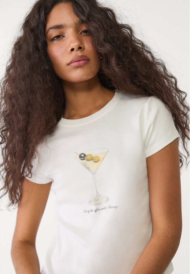 camiseta fitted estampado
