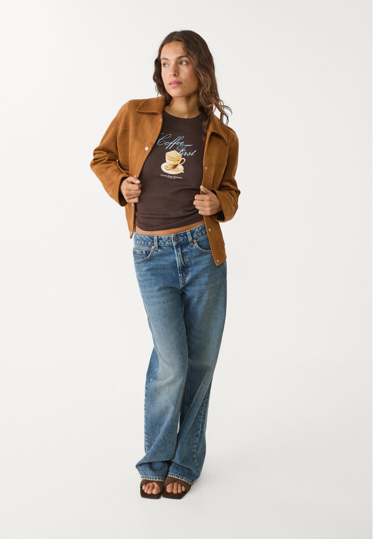 camiseta fitted coffe first