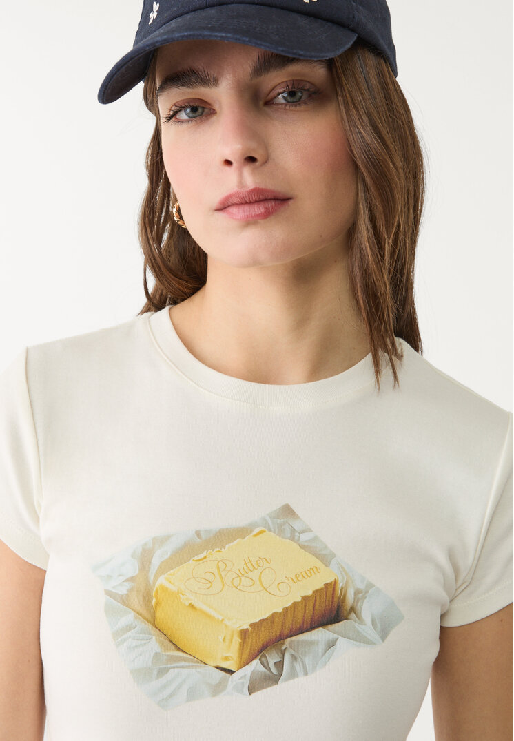camiseta fitted butter