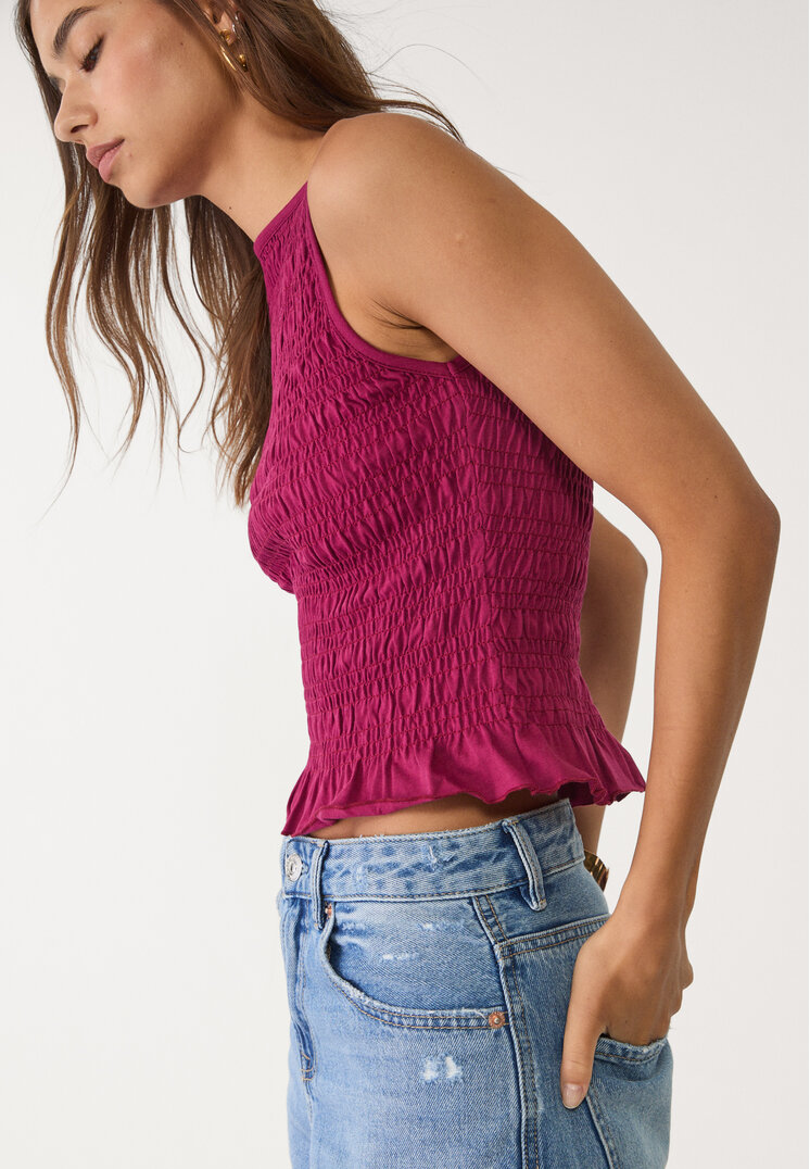 camiseta fruncida volantes