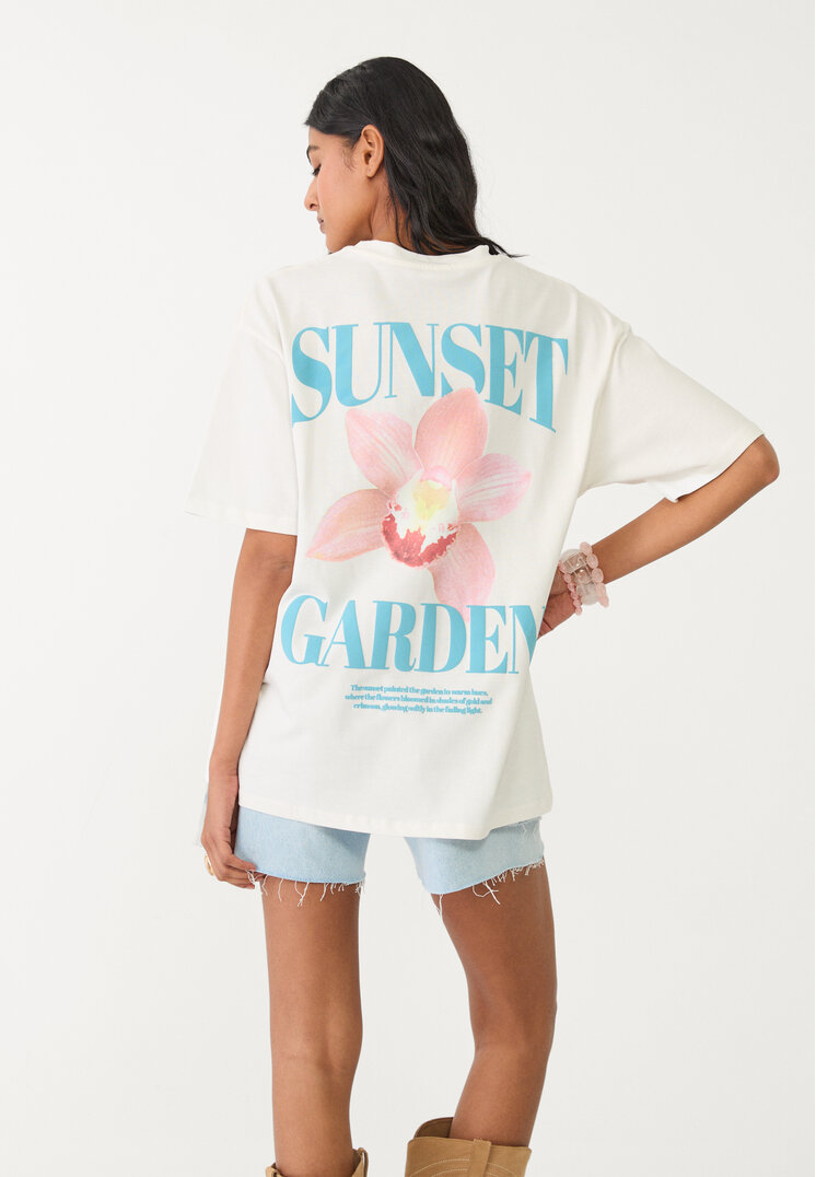camiseta oversize heavy cotton hibiscos